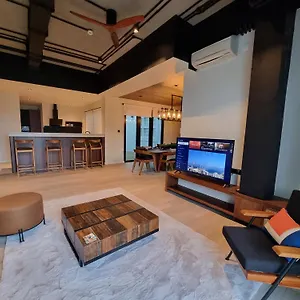  Aparthotel Vaux Park Street - A Collection Of 8 Luxury Lofts
