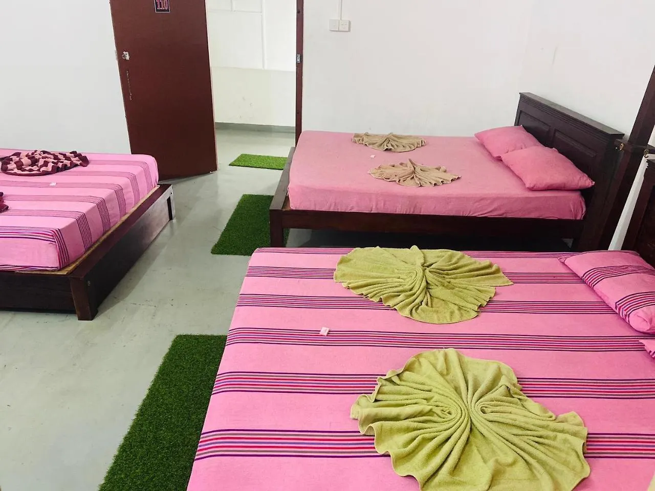 Relax On Plus Hotel Colombo 0*,